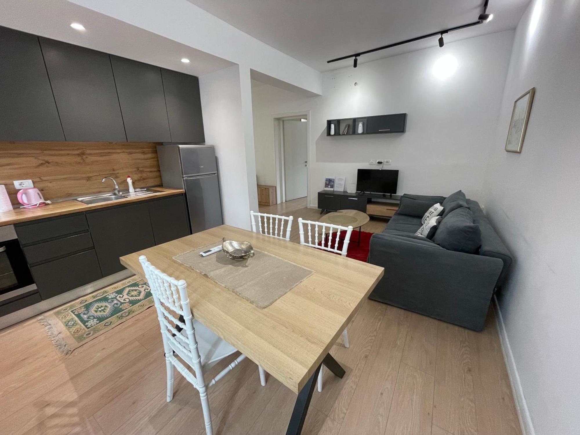 טיראנה Downtown View Modern Apartment מראה חיצוני תמונה