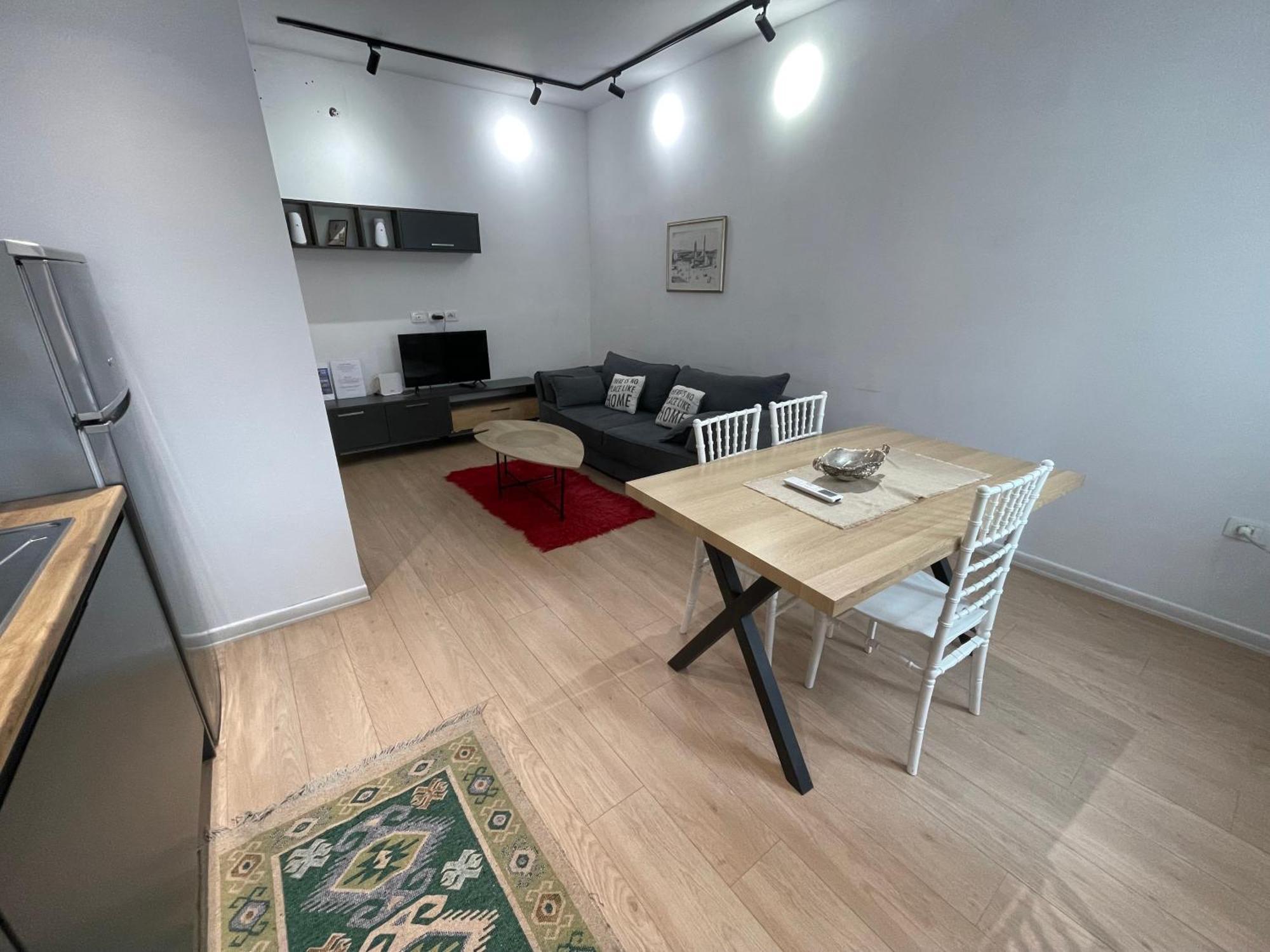 טיראנה Downtown View Modern Apartment מראה חיצוני תמונה